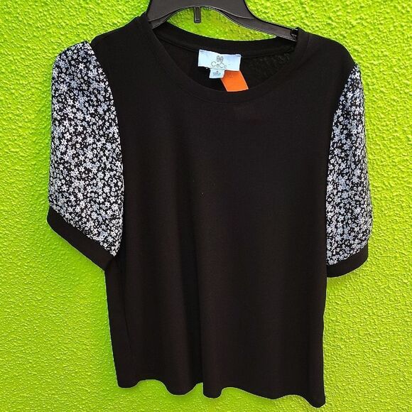 CeCe Black Crop Top with Round Neckline and Short Sleeves - Picture 1 of 3